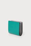 Кошелек Furla CAMELIA COMPACT WALLET ZIP, Jade/Green - фото 2
