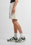 Брюки TENNIS CORE SHORTS Urban Classics, кремовый - фото 5