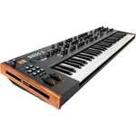 Синтезатор Polyphonic Novation Summit с 16 голосами - фото 2