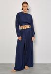 Блуза Apricot CROP BATWING OPEN BACK, Navy/Dark Blue - фото 2