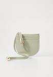 Кошелек Furla LAURA ROUND CARD CASE STRAP, Light Salvia/Light Green - фото