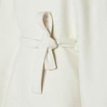 FENDI Плащ женский белый Moderate - фото 3