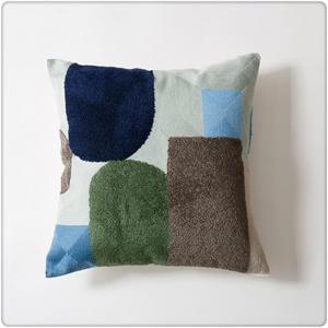 ZUIAI Наволочка для подушки цветочная с горошком и вышивкой