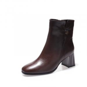 Devanro Коричневые женские полусапожки на каблуке 6 см, цвет Brown