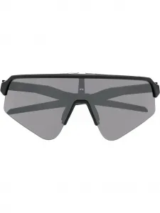 Массивные солнцезащитные очки Oakley, черный