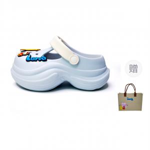 COMIC LARVA Клоги женские с сине-белыми пряжками (в комплекте 1 кастомный фетровый мешочек), цвет Blue/White Shoe Buckles 1 (Includes 1 Custom Felt Bag)