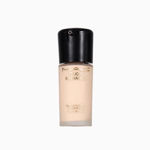 Жидкая тональная основа Spotlight Bottle Concealing Liquid Foundation Clear And Adherent 30ml MAC