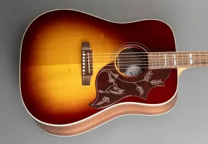 Gibson Hummingbird Studio Rosewood - Атласный розово-деревянный градиент