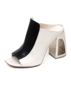 Серые сандалии-сабо Vic Matiã, серый