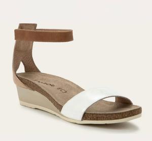Women's Porcelain Sandal In Ivory/latte NAOT