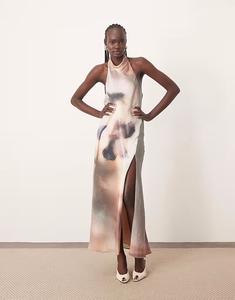 Мягкое платье макси с вырезом халтер и принтом в виде цветка орхидеи Arrange