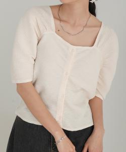 Двухсторонние короткие топы, спереди и сзади