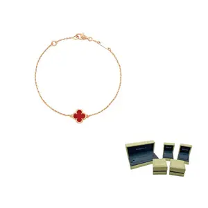 Van Cleef & Arpels Браслет из розового золота 18 карат Women's Gold