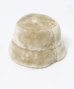 Эко-меховая шапка Jeanasis, цвет Light Beige(50)