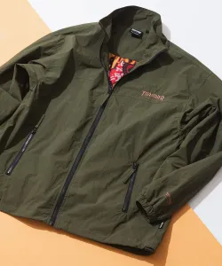 Куртка THRASHER/(M) из нейлона с принтом по всей поверхности.