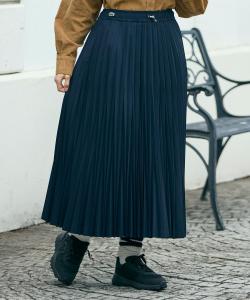 Модифицированная плиссированная юбка А-силуэта