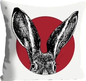 Королевская декоративная подушка "Кнут", с кроликом в красном круге, чехол без наполнения, 1 шт Queence 40х40 см, красный