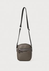 Сумка кросс-боди Karl Lagerfeld Jeans ESSENTIAL GRAINY, Forest Night/Dark Green