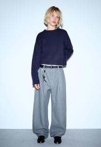 Джемпер Bershka WITH HEM, Dark Blue