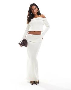 Джемпер с открытыми плечами и вырезом-бардо от 4th & Reckless кремового цвета