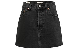 Футболка с нашивкой-логотипом Короткая джинсовая юбка Levis, черно-серая