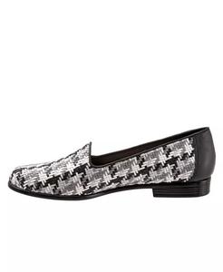 Лиз Туфли на плоской подошве Trotters, серый