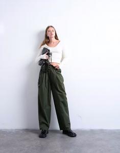 Спортивные брюки со складками и эластичным поясом зеленого цвета Topshop