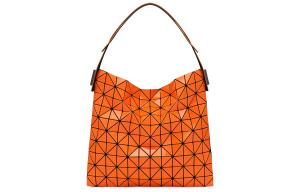 ISSEY MIYAKE Сумка сумка-багет из поливинилхлорида