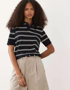 Вязаная футболка-поло с короткими рукавами Mango в темно-синюю полоску