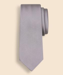 Однотонный шелковый галстук-реп, изготовлен в США.