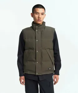 Водоотталкивающий стеганый жилет с воротником-стойкой и застежкой-молнией