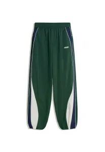 Очень свободные спортивные брюки из технической ткани Bershka, Olive