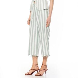 Женские брюки Lucy с круговым подолом до щиколотки и широкими штанинами Alexia Admor, цвет green stripe