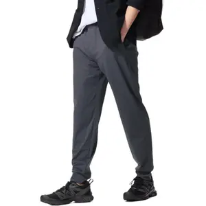 Трикотажные спортивные штаны мужские темно-серые UNIQLO, темно-серый