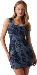 Женское платье GUESS без рукавов Eden Jacquard Denim, Rinse