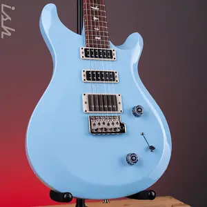 PRS S2 Studio в индивидуальном цвете Powder Blue