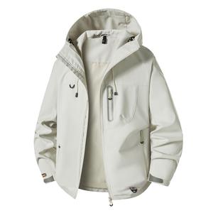 Куртка Unisex Hooded Moderate Workwear WARRIOR, экрю[comes with diy badge]