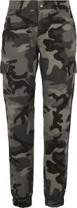 Брюки-карго Urban Classics Ladies High Waist Camo Cargo Pants, темный камо