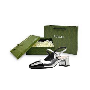 Туфли на тонком каблуке высотой 5 см. Женские. Коробка в комплекте Dunnu, Silver