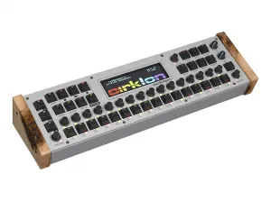 Многодорожечный аппаратный секвенсор Sequentix Cirklon 2 - CVIO (серебристый)