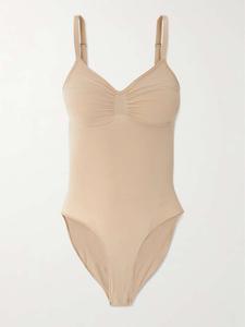 Бесшовный скульптурный комбинезон-слип - глина Skims, бежевый