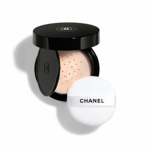 Рассыпчатая пудра POUDRE UNIVERSELLE LIBRE с натуральным финишем, удобный формат для использования в дороге + сменный блок. CHANEL, 20 Medium