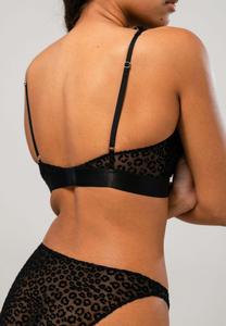 Треугольный бюстгальтер PLUNGE BRALETTE Understatement, черный