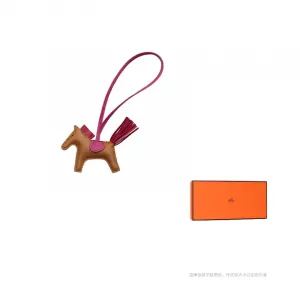 HERMES Кожаный кулон с мехом унисекс золотисто-коричневый розовый, Gold Brown Pink