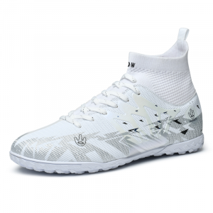 Футбольные бутсы для детей и подростков с высокой амортизацией и износостойкостью D&W, белый