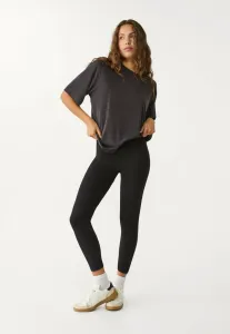 Мягкая на ощупь базовая футболка Stradivarius, Black