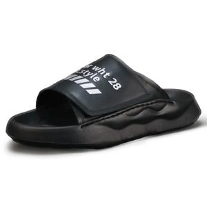 Мужские тапочки-слайды с резиновой подошвой и прошивкой Devanro, Black