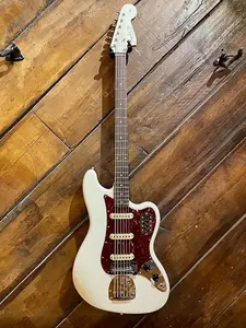 Fender Custom Shop Bass VI Closet Classic, Старый Олимпийский Белый