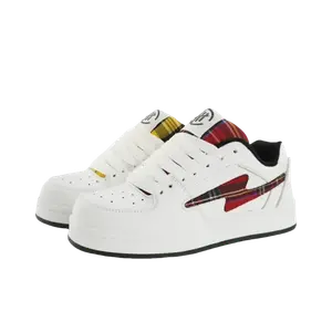 JimiXiong Дышащие скейтерские кроссовки унисекс белые - непарные, цвет Mismatched