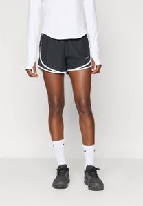 Спортивные шорты Nike Performance TEMPO SHORT, Black/White/Reflective Silver-Coloured/Black